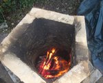 DSCF0279.JPG (286.61 KiB) 5683 mal betrachtet ...und das sieht fast so aus, als wenn sich die Flammen entspannen und außerdem auch recht wohl zu fühlen scheinen... ;-) :-D
