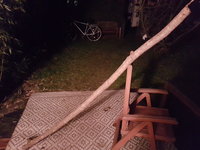 Ich werde ihn wohl an dem Knick absägen. Dann ist er zwar etwas kurz aber dafür ist der reflex dann gleichmäßig