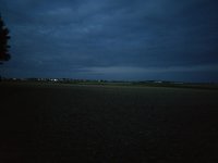 Dämmerung auf der Lichtung, keine Lichtverschmutzung