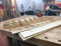 Frässchablone mit Rohlingen für die Seitenteile