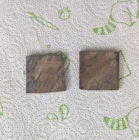 Mit 40 Schleifpapier plan geschliffen und mit Aceton gereinigt