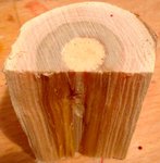 Ein Stückchen abgesägt und gespalten