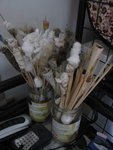 wild experimentiert ... Pfeile fürs Blasrohr ... die effektivsten sind die mit den Tüten aus Zeitungspapier