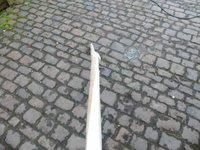 auch hier gerade und ohne Drehwuchs