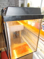 DSCN0756.JPG (385.15 KiB) 4930 mal betrachtet das Glas ist wegen der Luftfeuchtigkeit beschlagen